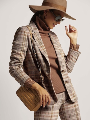 MADELEINE Blazers in Beige