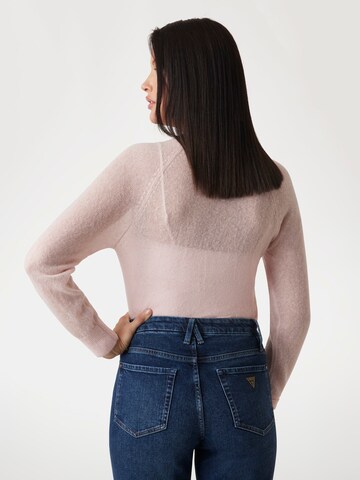 GUESS Sweater in Pink