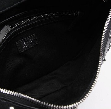 VERSACE Schultertasche / Umhängetasche One Size in Schwarz