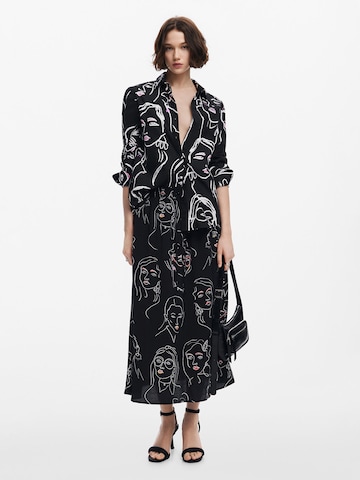 Desigual Μπλούζα σε μαύρο
