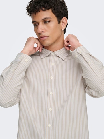 Coupe regular Chemise business 'ONSGiorgio' Only & Sons en beige
