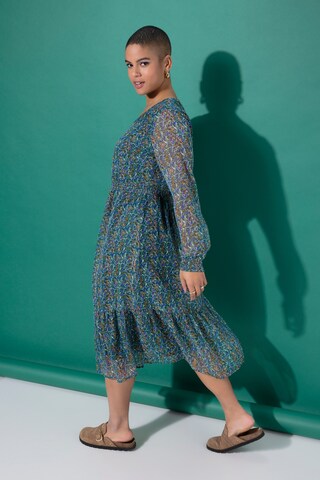 Studio Untold Kleid in Grün