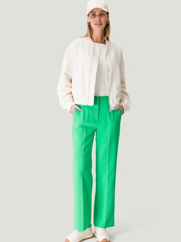 zero Slim fit Pleated Pants in Green