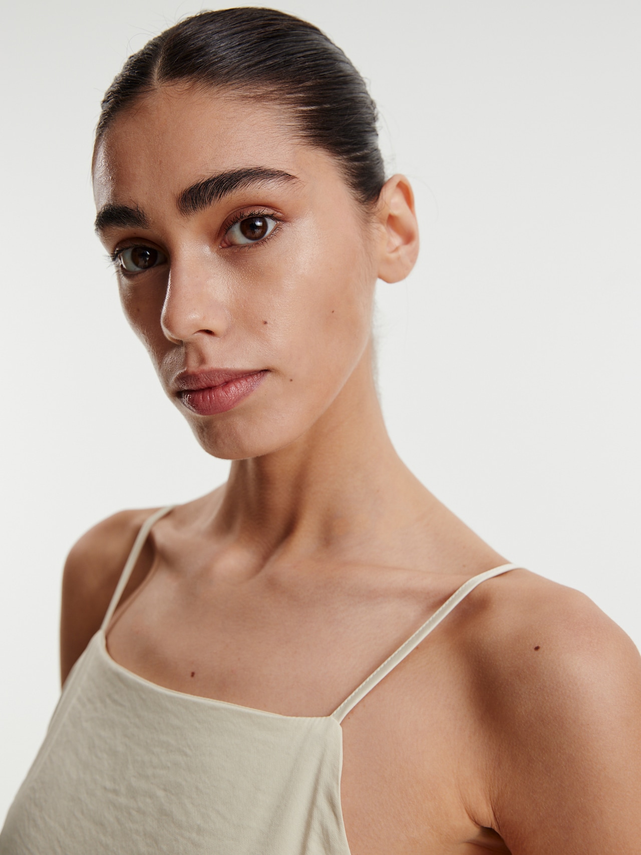 EDITED Robe 'Jola' crème