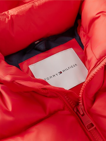 TOMMY HILFIGER Winterjas 'Essential' in Rood