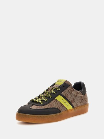 GUESS Sneaker  'Nola Iii' in Braun