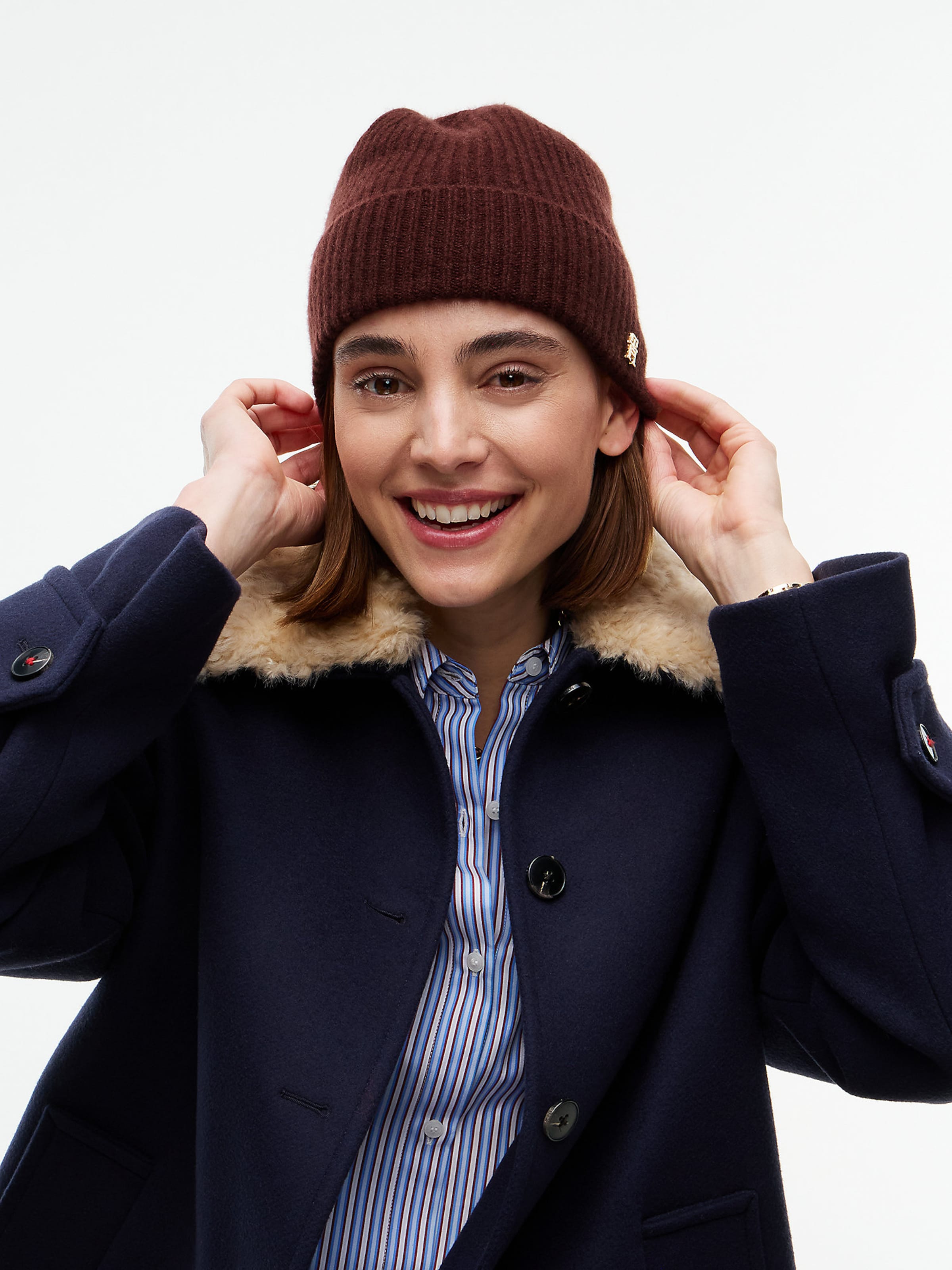 TOMMY HILFIGER Beanie in Red: front