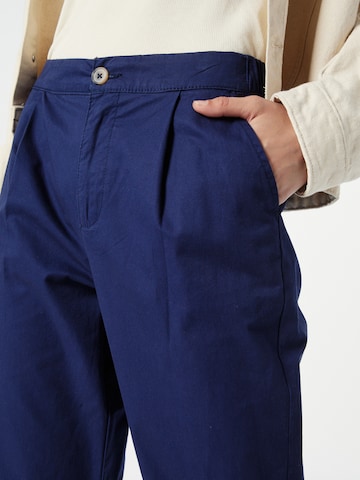 Dorothy Perkins Regular Pleat-Front Pants in Blue