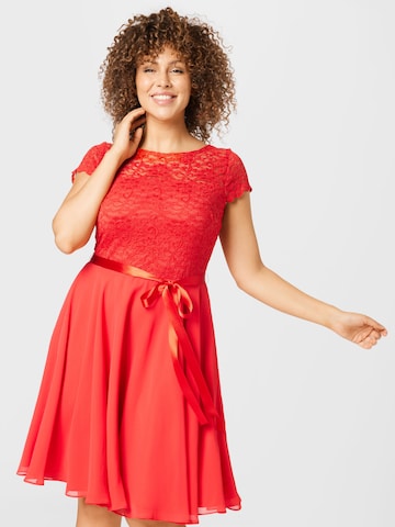 SWING Curve Cocktail Dress in Red: front