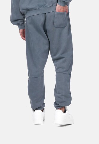 Dropsize Конический (Tapered) Штаны 'Embo V3' в Серый