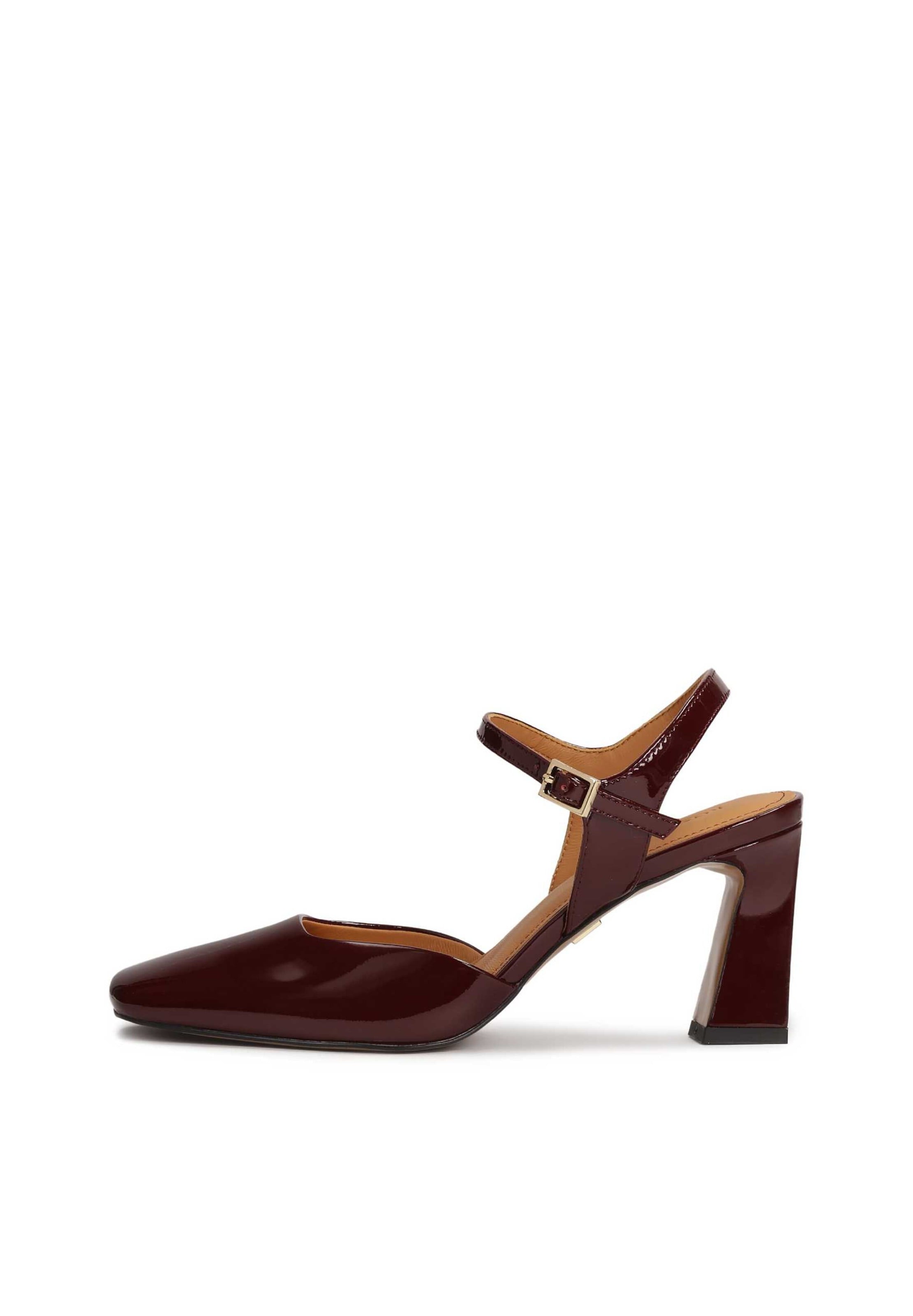 Kazar Kontsakingad 'Maroon ' bordoo, Tootevaade