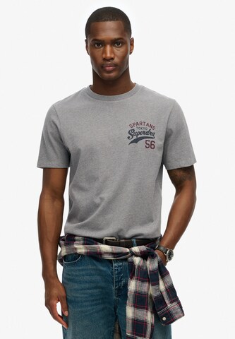 T-Shirt Superdry en gris : devant