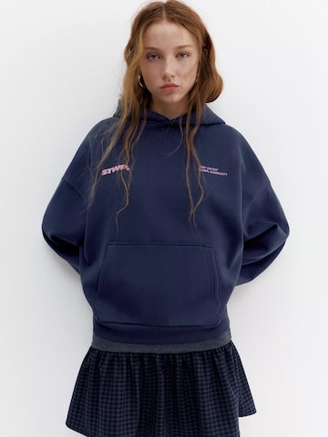 Pull&Bear Sweatshirt 'STWD ESTRELLA' i blå: forside