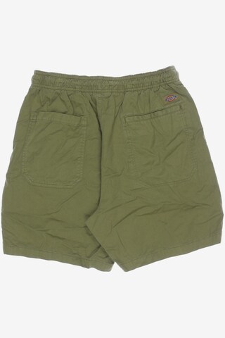 DICKIES Shorts in 31-32 in Green