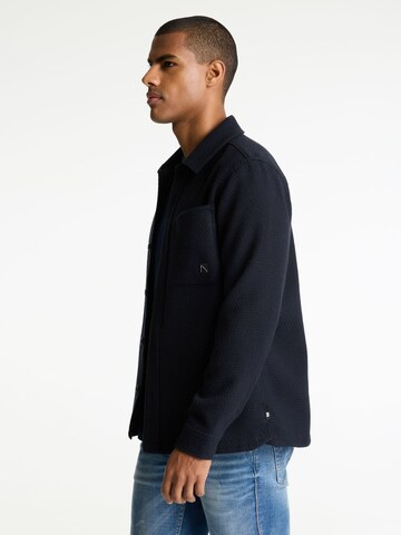 Coupe regular Chemise 'Foley Structure' CHASIN' en bleu