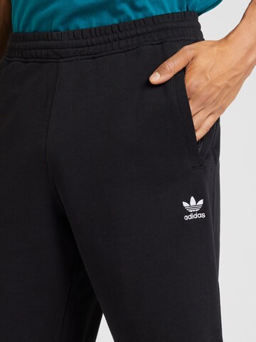 ADIDAS ORIGINALS - regular Pantalón 'Essentials' en negro