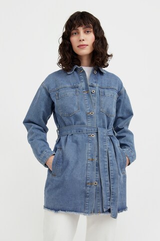 Finn Flare Jeansjacke in Blau: Vorderseite