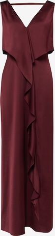 Rochie de la COMMA pe roșu