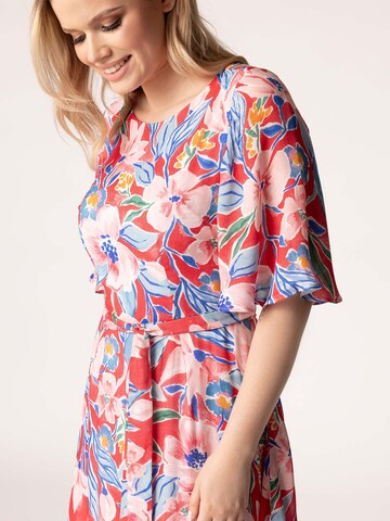 Rochie de la Quiosque pe mai multe culori