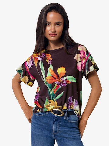 Lipsy - Camiseta en marrón: frente