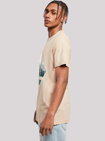 T-Shirt 'Hike More Mountains' F4NT4STIC en beige