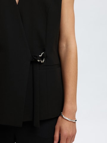 SELECTED - Chaleco 'SLFAILA' en negro