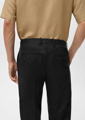 MANGO MAN Regular Hose 'Darin' in Schwarz