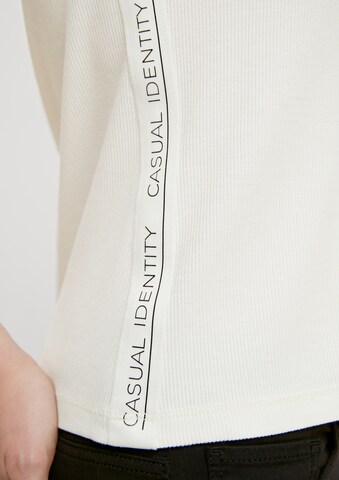 T-shirt comma casual identity en blanc