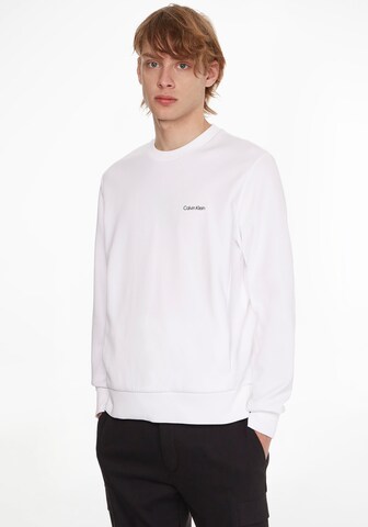 Sweat-shirt Calvin Klein en blanc : devant