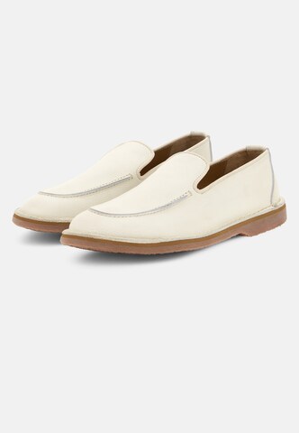 Boggi Milano Slip-ons in Beige