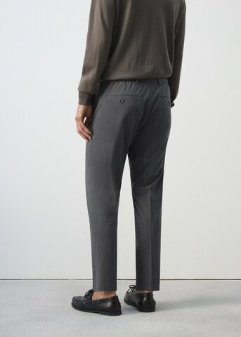 MANGO MAN Regular Pleated Pants 'Johan' in Grey