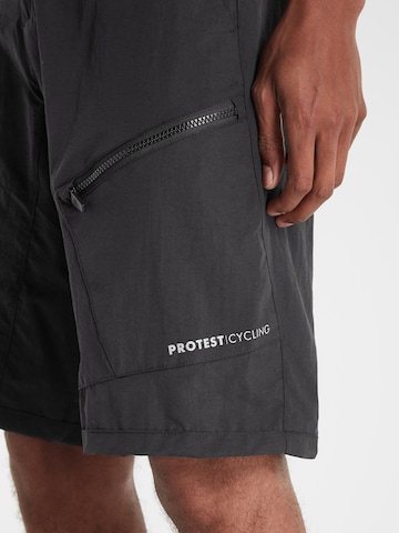 Regular Pantalon de sport 'PRTLEEZER' PROTEST en noir