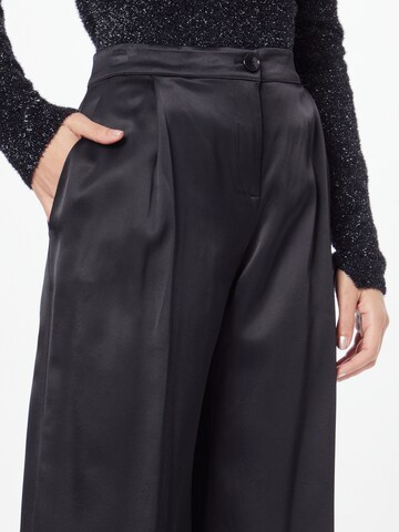 Wide Leg Pantalon à plis PATRIZIA PEPE en noir