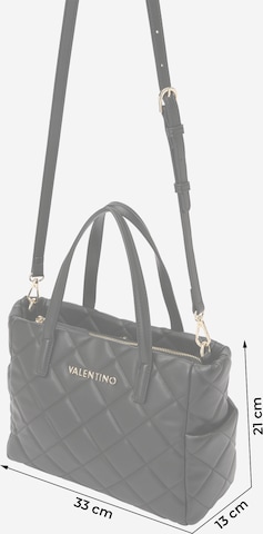 VALENTINO Дамска чанта 'Ocarina' в черно