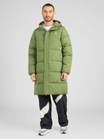 Manteau d’hiver 'ESS STMT' Jordan en vert