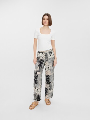 Loosefit Pantalon 'Gigi' VERO MODA en mélange de couleurs