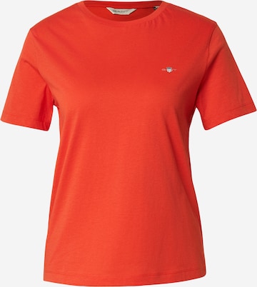 T-shirt GANT en rouge : devant