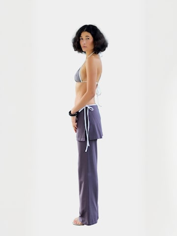 Résumé Regular Trousers ' Noella ' in Grey: side