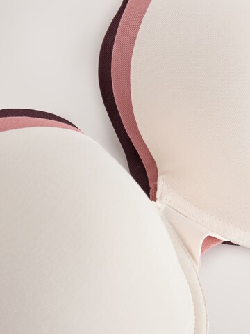 T-shirt Reggiseno 'Ultimate Comfort' di Next in beige
