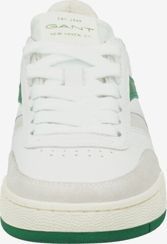 Baskets basses GANT en blanc