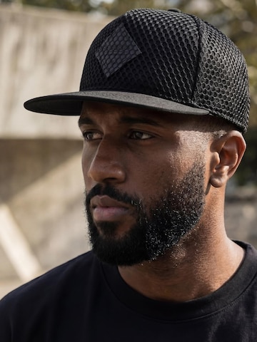 Blackskies Cap 'Obsidius' in Black
