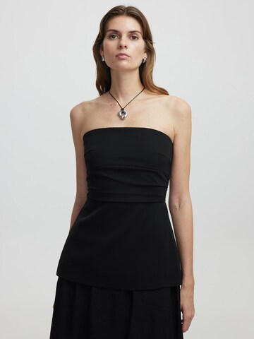 Ipekyol Blouse in Black: front