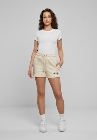 Karl Kani Regular Shorts in Beige
