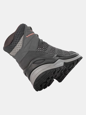 LOWA Boots 'Innox Pro' in Grijs