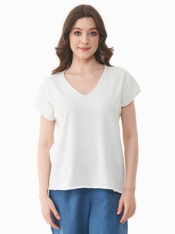 Organication Pullover in Weiß: Vorderseite