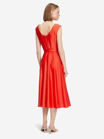 Vera Mont Dress in Red