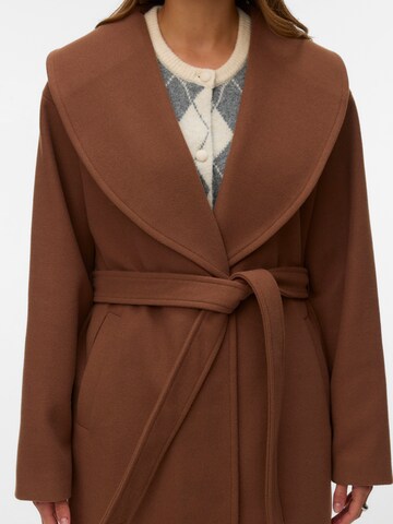 Manteau mi-saison 'VMANNE' VERO MODA en marron