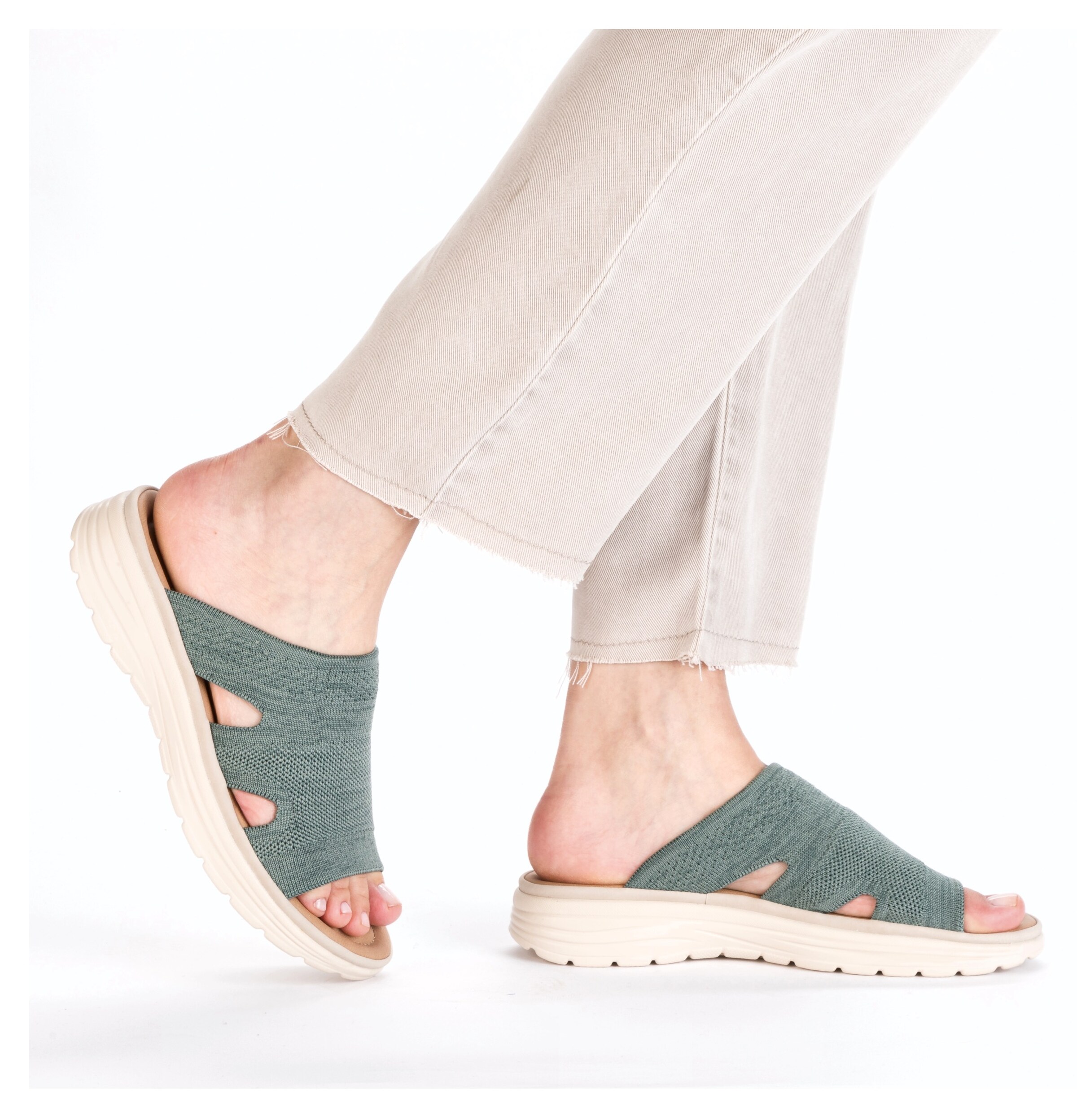 Rieker Pantolette in Grün