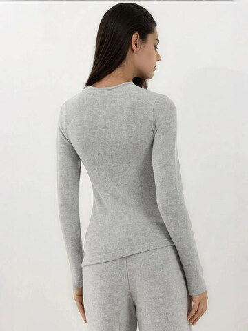 Hiccup Sweater in Grey