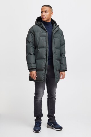 11 Project - Casaco de inverno 'Gondo' em cinzento